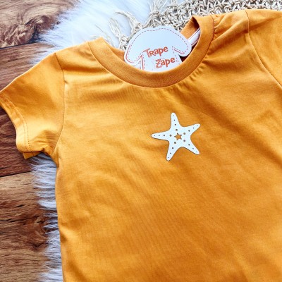 Conj. Blusa Estrela do Mar e Short Conchinhas - Laranja e Off White 